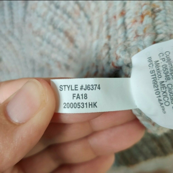 PointSur Chunky Ribbed Sweater - Picture 7 of 10